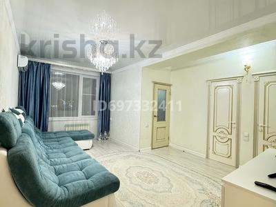 4-комнатная квартира · 100 м² · 10/10 этаж, Казыбек Би 38 за 59 млн 〒 в Усть-Каменогорске, Ульбинский