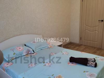 1-комнатная квартира, 42 м², 2/5 этаж по часам, Назарбаева за 2 000 〒 в Павлодаре
