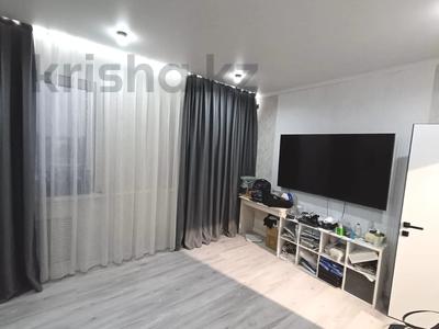 Продажа квартир в Алматы: 3-комнатная квартира · 70 м² · 8/9 этаж, мкр Аксай-4 за ~ 41 млн 〒 3-комнатная квартира · 70 м² · 8/9 этаж, мкр Аксай-4 за ~ 41 млн 〒 в Алматы, Ауэзовский р-н