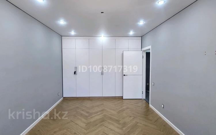 1-бөлмелі пәтер · 38 м² · 1/5 қабат, Алтын орда ш/а., бағасы: 17 млн ₸ в Актобе, мкр. Алтын орда — фото 13