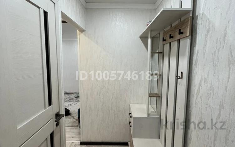 2-комнатная квартира · 45 м² · 5/5 этаж, Глинки 34 — Цемпоселок за 15.5 млн ₸ в Семее — фото 2