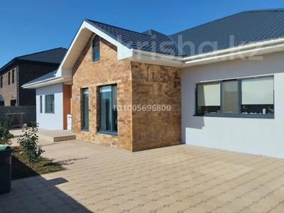 Жеке үй · 6 бөлме · 220 м² · 10 жүзд., Мкр 3 110, бағасы: 125 млн ₸ в 
