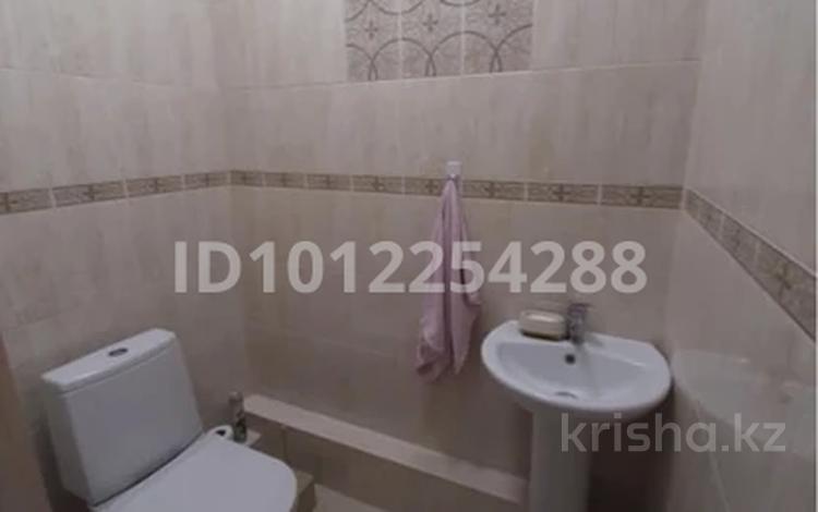 3-бөлмелі пәтер · 75 м² · 2/9 қабат, мкр Береке 37, бағасы: 29.5 млн ₸ в Атырау — фото 8