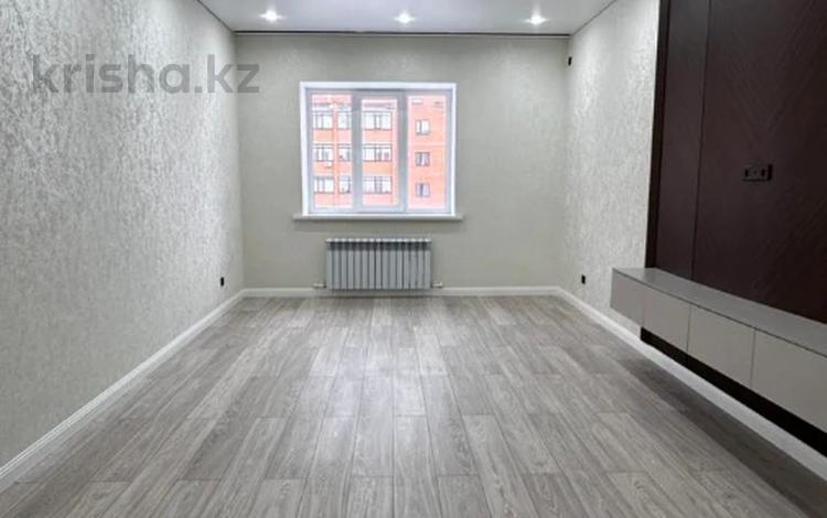 2-бөлмелі пәтер · 81 м² · 3/5 қабат, мкр. Алтын орда, бағасы: ~ 33.3 млн ₸ в Актобе — фото 2