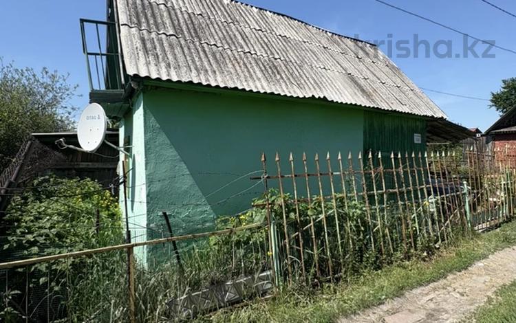 Жеке үй · 2 бөлме · 10.2 м² · 5 сот., Виноградная 124, бағасы: 3.8 млн ₸ в Усть-Каменогорске, Ново-Троицкое — фото 2