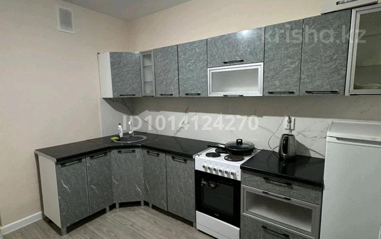 2-бөлмелі пәтер · 73 м² · 7/10 қабат, Базовая 4/5, бағасы: 38 млн ₸ в Усть-Каменогорске — фото 2