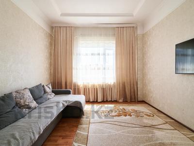 2-бөлмелі пәтер · 74 м² · 2/12 қабат, Кошкарбаева 34, бағасы: ~ 32 млн ₸ в Астане, Сарайшык р-н