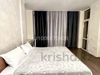 Сағатына пәтерлер в Алматы: 1-бөлмелі пәтер · 60 м² · 8/13 қабат · сағатына, мкр Тастак-2 144 — Брусиловский Шакарима, бағасы: 1 500 〒 1-бөлмелі пәтер · 60 м² · 8/13 қабат · сағатына, мкр Тастак-2 144 — Брусиловский Шакарима, бағасы: 1 500 〒 в Алматы, Алмалинский р-н