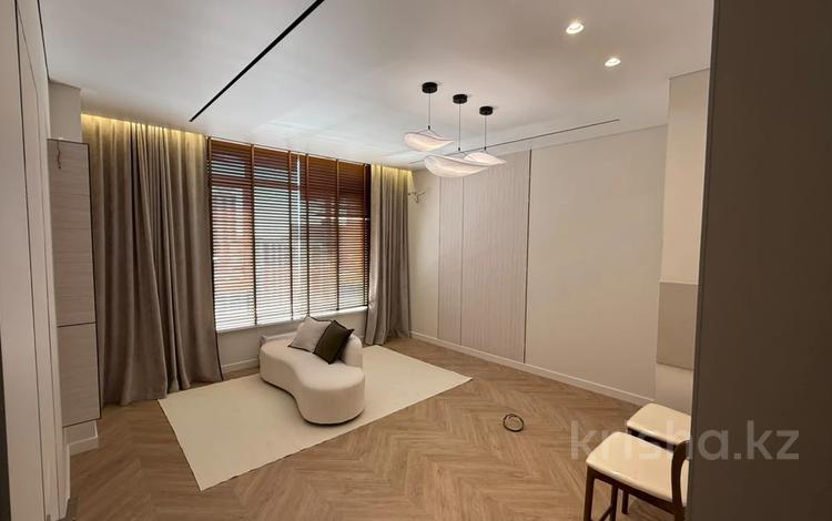 2-комнатная квартира · 45 м², evolution 39/3 за 41.7 млн ₸ в Астане, Нура р-н — фото 2