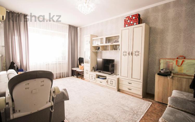 3-комнатная квартира, 72 м², 4/5 этаж, 4 микрорайон за 22.3 млн 〒 в Талдыкоргане, мкр Жастар — фото 2