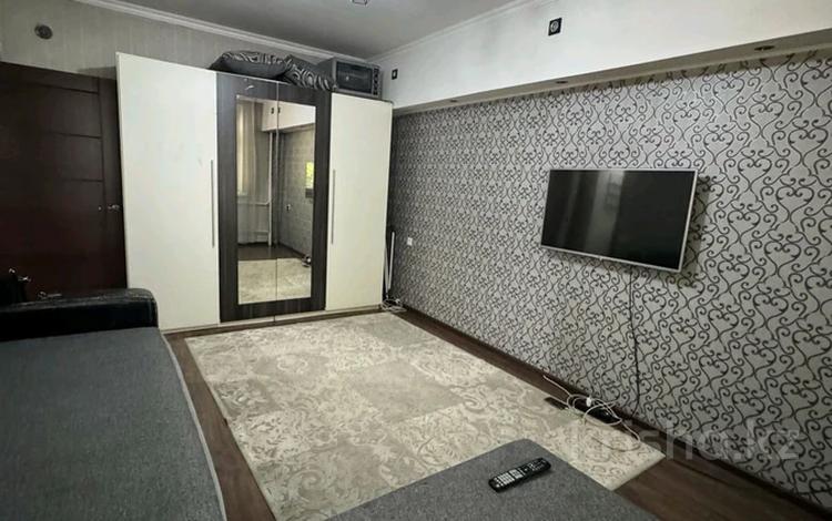 1-бөлмелі пәтер · 35 м² · 1/5 қабат, мкр Кулагер, Серикова, бағасы: 23.5 млн ₸ в Алматы, Жетысуский р-н — фото 2