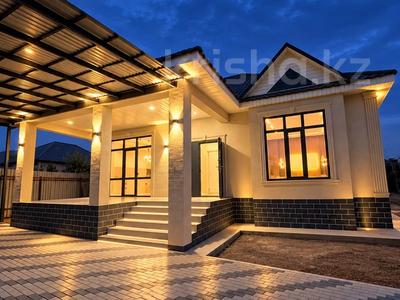 Отдельный дом · 4 комнаты · 170 м² · 4.5 сот., Казакстан за 64 млн ₸ в Туздыбастау (Калинино)