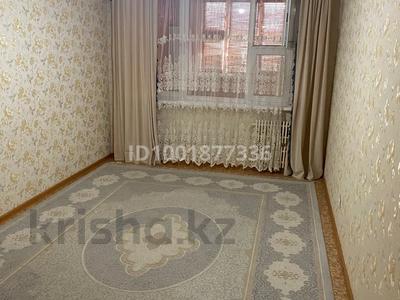 3-комнатная квартира · 71 м² · 4/5 этаж, 27-й мкр 15 за 150 000 〒 в Актау