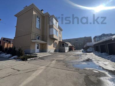 3-бөлмелі пәтер · 101.5 м² · 3/3 қабат, Шайсултана Шаяхметова 119/А, бағасы: 78 млн ₸ в Костанае