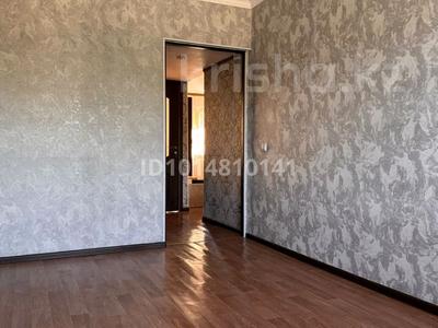 3-комнатная квартира · 58 м² · 4/4 этаж, проспект Республики — Проспект Республики с переселения Молдагулова за 18 млн ₸ в Шымкенте, Туран р-н