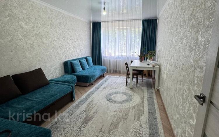 2-бөлмелі пәтер · 48.8 м² · 5/5 қабат, пр. Металлургов, бағасы: 10 млн ₸ в Темиртау — фото 2