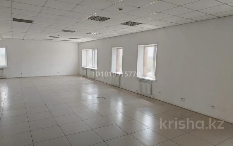 Офисы, склады · 214 м² за 1 млн ₸ в Караганде, Алихана Бокейханова р-н — фото 9