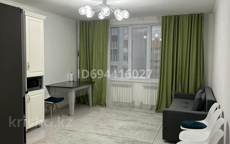 2-комнатная квартира · 56 м² · 7/9 этаж, Райымбек батыра 288 за 250 000 〒 в  — фото 9