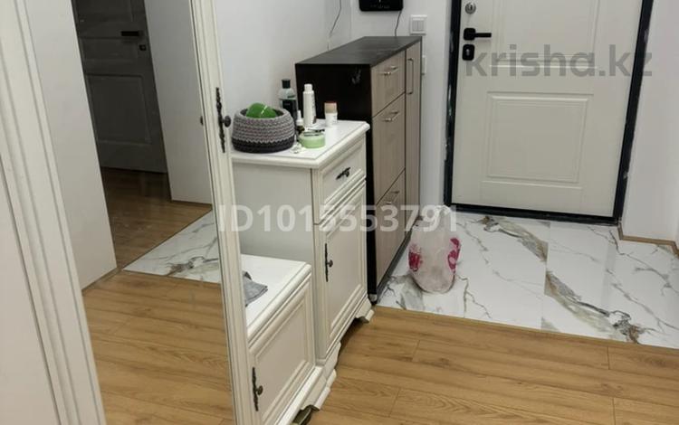 3-бөлмелі пәтер · 85 м² · 1/6 қабат, Думан-2 ш/а. 140/5 — Халиуллина, бағасы: 60 000 ₸ в Алматы, Медеуский р-н — фото 2