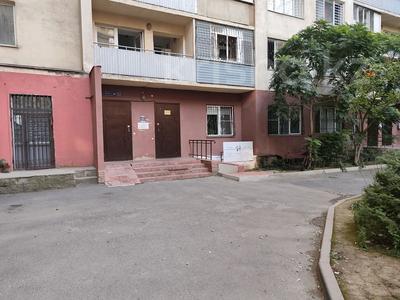 Еркін, кеңселер, дүкендер мен бутиктер, қоймалар, білім орталықтары, ойын-сауық · 10.5 м², бағасы: 9 млн ₸ в Алматы, Ауэзовский р-н