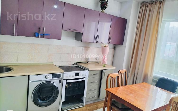 3-комнатная квартира · 90 м² · 3/16 этаж, мкр Юго-Восток, Шахтерова 60 за 36.4 млн ₸ в Караганде, Казыбек би р-н — фото 10