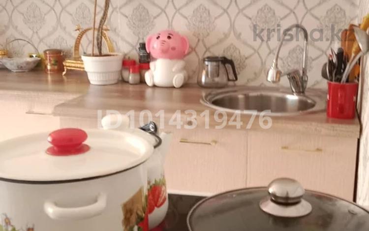 2-комнатная квартира · 50 м² · 4/5 этаж, юность 63 за 20 млн ₸ в Семее — фото 2