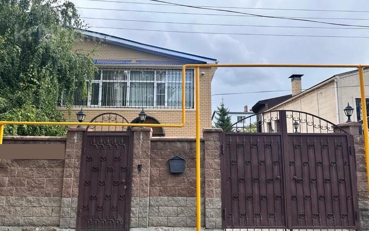 Отдельный дом · 7 комнат · 240 м² · 8 сот., мкр Шубар 3 за 145 млн ₸ в Астане, Есильский р-н — фото 2