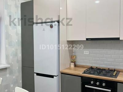 2-бөлмелі пәтер · 54 м² · 3/9 қабат, 17-ш/а. 104, бағасы: 28 млн ₸ в Актау, 17-й мкр