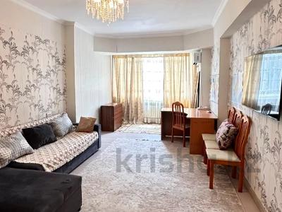 3-бөлмелі пәтер · 75 м² · 2/5 қабат, Жандосова 21, бағасы: 25 000 ₸ в Алматы, Бостандыкский р-н