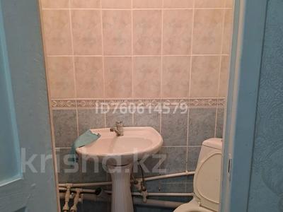 Продажа квартир в Павлодарской обл.: 1-комнатная квартира · 18.8 м² · 2/5 этаж, Ген.Дюсенова 1 — 2 полеклиника за 6.5 млн 〒 1-комнатная квартира · 18.8 м² · 2/5 этаж, Ген.Дюсенова 1 — 2 полеклиника за 6.5 млн 〒 в Павлодаре
