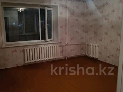 1-комнатная квартира, 36 м², 1/5 этаж помесячно, Ухабова за 85 000 〒 в Петропавловске