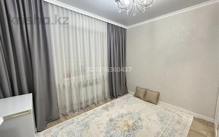 3-комнатная квартира · 80 м² · 3/6 этаж, 32В мкр 1 за 27 млн ₸ в Актау — фото 2