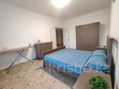 2-бөлмелі пәтер · 77 м² · 4/9 қабат, 4 — Абая Мечеть, бағасы: 200 000 ₸ в Конаеве