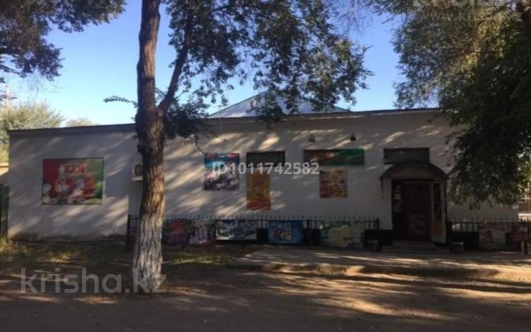Свободное назначение, магазины и бутики · 576.5 м² за 65 млн ₸ в Актобе, мкр. Курмыш — фото 2
