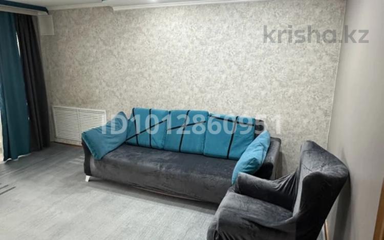 2-комнатная квартира · 52 м², Пришахтинск, 23й микрорайон 1 за 140 000 ₸ в Караганде, Алихана Бокейханова р-н — фото 2