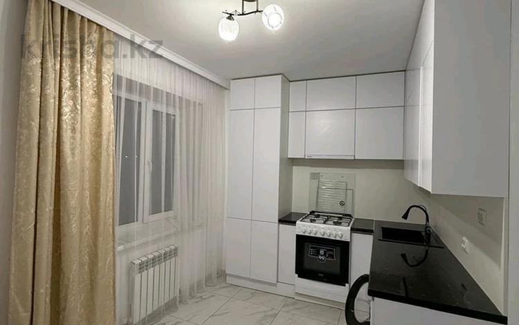 2-комнатная квартира · 50 м² · 3/3 этаж, мкр Уркер, Укили Ыбырай 15 за 18.5 млн ₸ в Астане, Нура р-н — фото 2