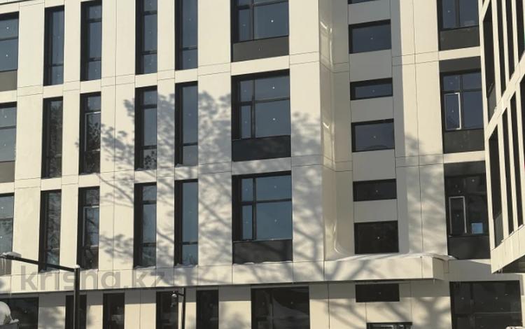 2-комнатная квартира · 70.3 м², Кизатова 6б за ~ 27.4 млн 〒 в Петропавловске — фото 4