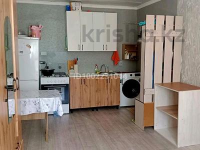 1-комнатная квартира · 18 м² · 4/5 этаж, Шонанулы 43 за 7.5 млн 〒 в Астане, р-н Байконур