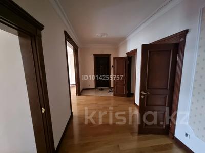 3-комнатная квартира · 131.8 м² · 5/9 этаж, Амман 2-6 за 135 млн ₸ в Астане, Алматы р-н