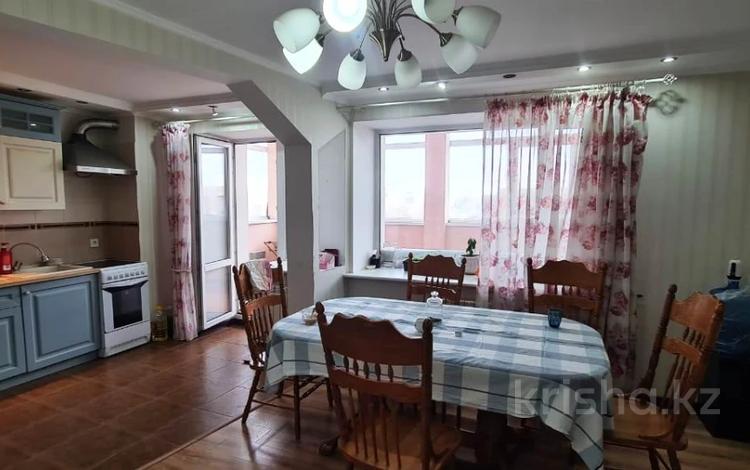 3-комнатная квартира · 123 м² · 8/9 этаж, мкр Юго-Восток, Муканова 1/6 — ZETA, КарГУ за 39.9 млн ₸ в Караганде, Казыбек би р-н — фото 11