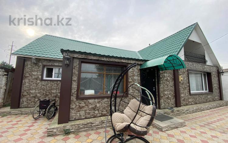 Отдельный дом · 4 комнаты · 122.5 м² · 5.5 сот., Лизы Чайкиной за 38 млн ₸ в Костанае — фото 8
