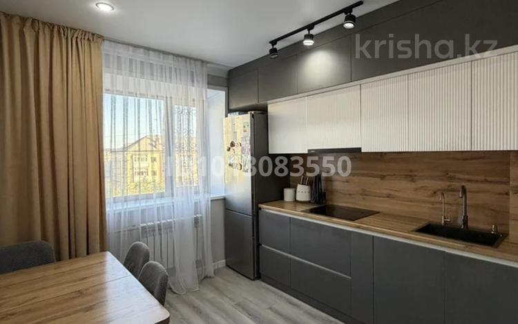 2-бөлмелі пәтер · 56.2 м² · 4/5 қабат, Кеңгірбай би 4 — Селевина, бағасы: 31 млн ₸ в Семее — фото 2