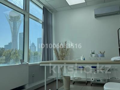 Офисы, салоны красоты · 30 м² за 120 000 ₸ в Астане, Сарайшык р-н