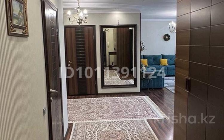 3-бөлмелі пәтер · 118 м² · 6/10 қабат, Абая 63, бағасы: 55 млн ₸ в Астане, р-н Байконур — фото 2