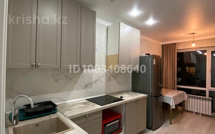 2-комнатная квартира · 62 м² · 10/13 этаж, Муратбаева 14/6 за 350 000 ₸ в Алматы, Алмалинский р-н — фото 2