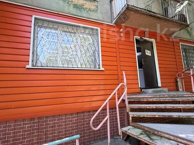 Свободное назначение, офисы, магазины и бутики, салоны красоты, медцентры и аптеки, образование, конференц-залы, кабинеты и рабочие места, студии · 58 м² за 200 000 ₸ в Усть-Каменогорске
