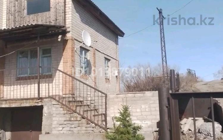 Саяжай · 3 бөлме · 35 м² · 8 жүзд., Красинец 14 — Озеленитель, бағасы: 3.5 млн ₸ в Усть-Каменогорске, Ульбинский — фото 2