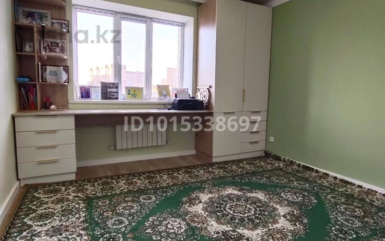 3-комнатная квартира · 101 м² · 2/5 этаж, мкр. Алтын орда, мкрн Батыс-2 за 40 млн ₸ в Актобе — фото 2