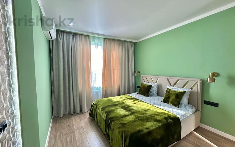 2-комнатная квартира · 65 м² · 7/15 этаж, Райымбека 210/12 за 22 000 ₸ в Алматы, Алмалинский р-н — фото 18