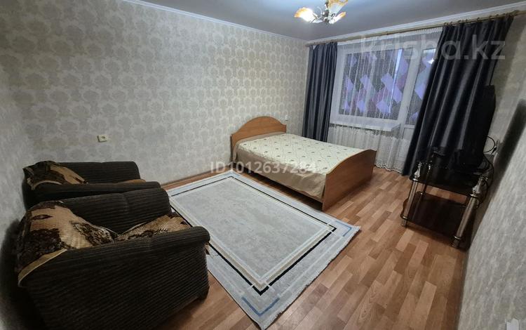 1-бөлмелі пәтер · 38 м² · 5/10 қабат, Казыбек би 34, бағасы: 140 000 ₸ в Усть-Каменогорске — фото 2